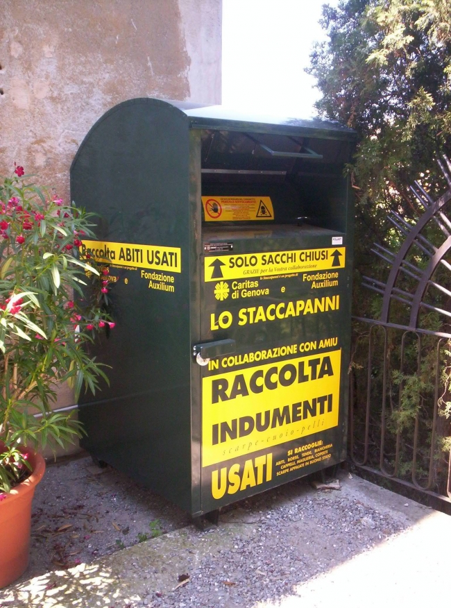 Cassonetto Staccapanni