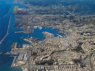 Veduta aerea di Genova