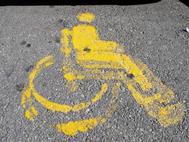 Parcheggio disabili - Foto di Eugenio Ruocco
