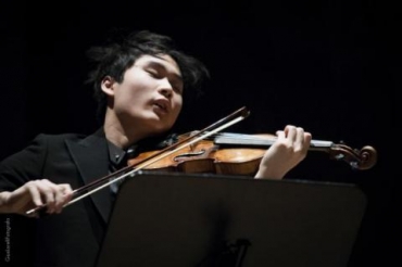 nella foto Yang In Mo, vincitore dell'edizione 2015 del premio Paganini