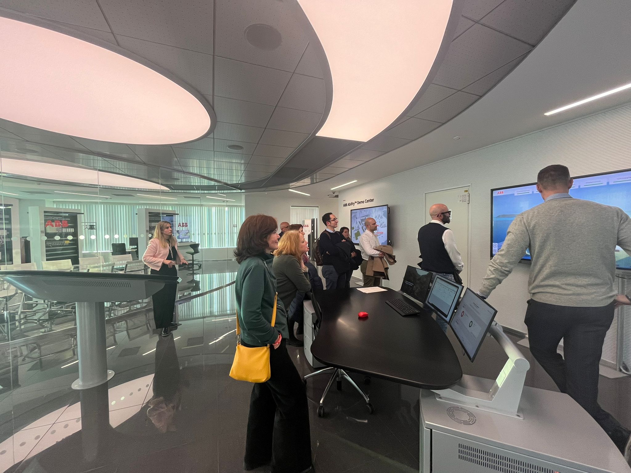 Sigla Patto di Collaborazione tra Municipio VI Medio Ponente e ABB S.p.A.