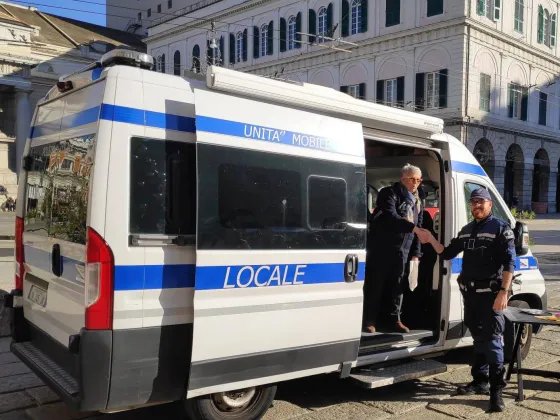 foto ufficio mobile Polizia Locale